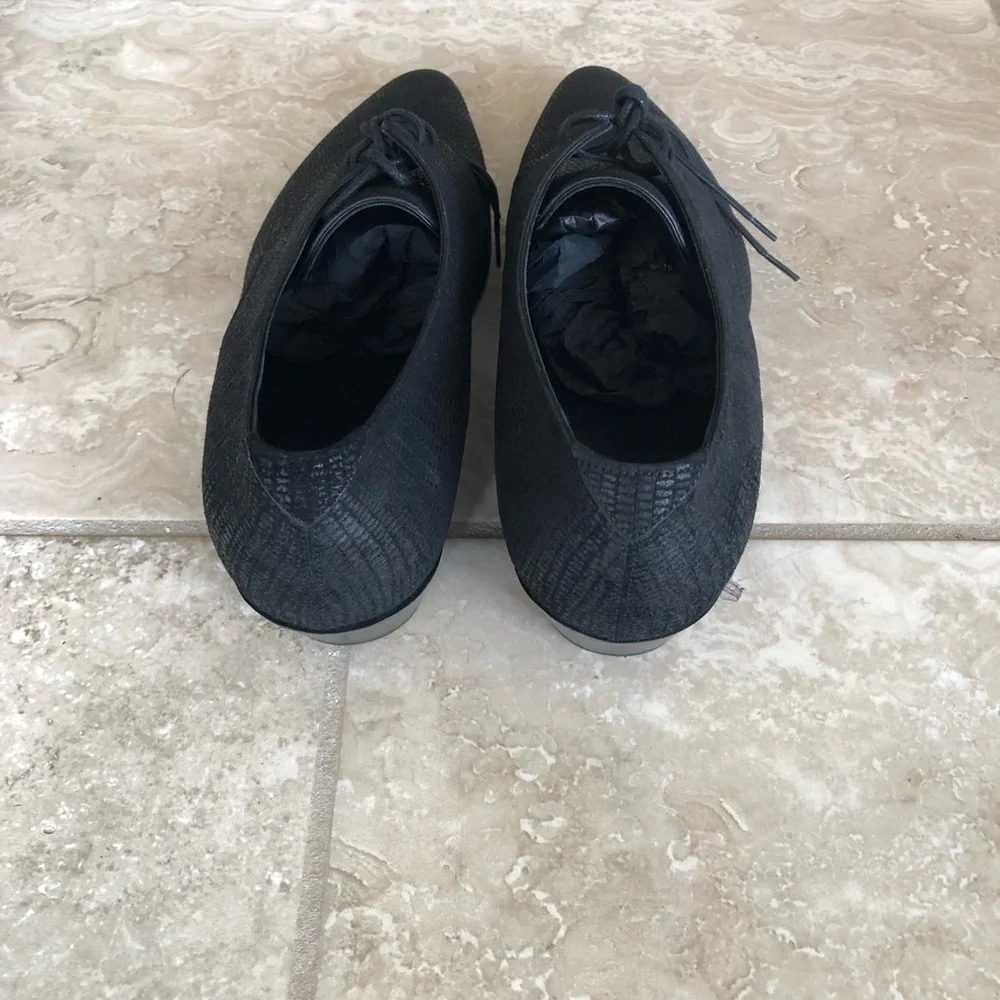 Saint Laurent Men’s Jonás Lace-ups - Picture 4 of 7